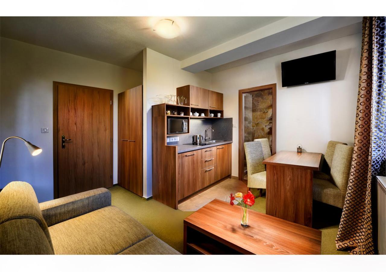Apartmanovy Dom Tatratravel Smokovec Vysoké Tatry Esterno foto