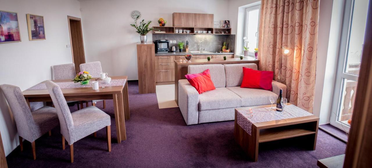 Apartmanovy Dom Tatratravel Smokovec Vysoké Tatry Esterno foto